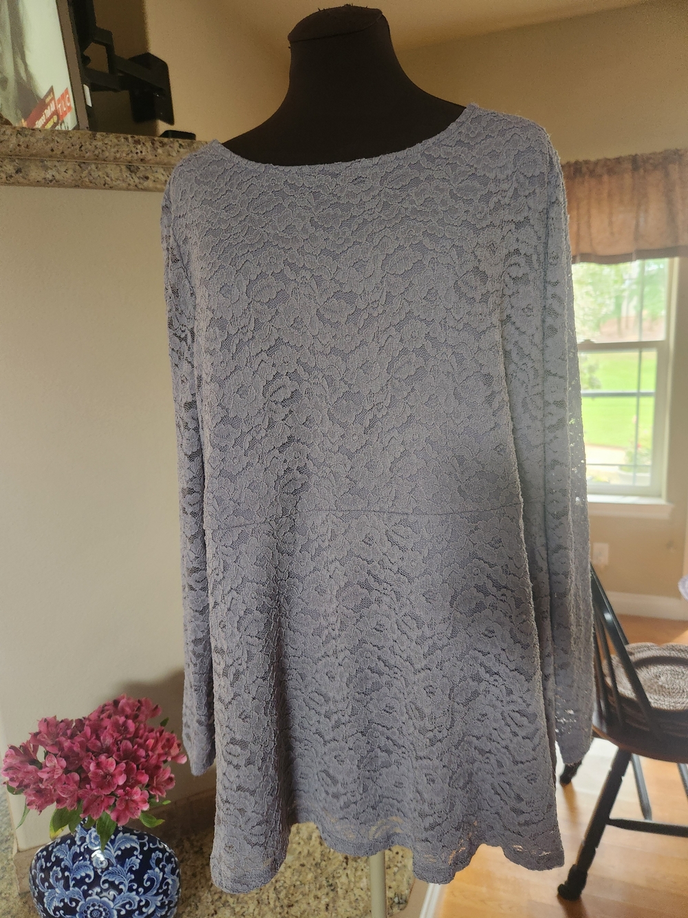 Susan Graver gray tunic top Size 1X